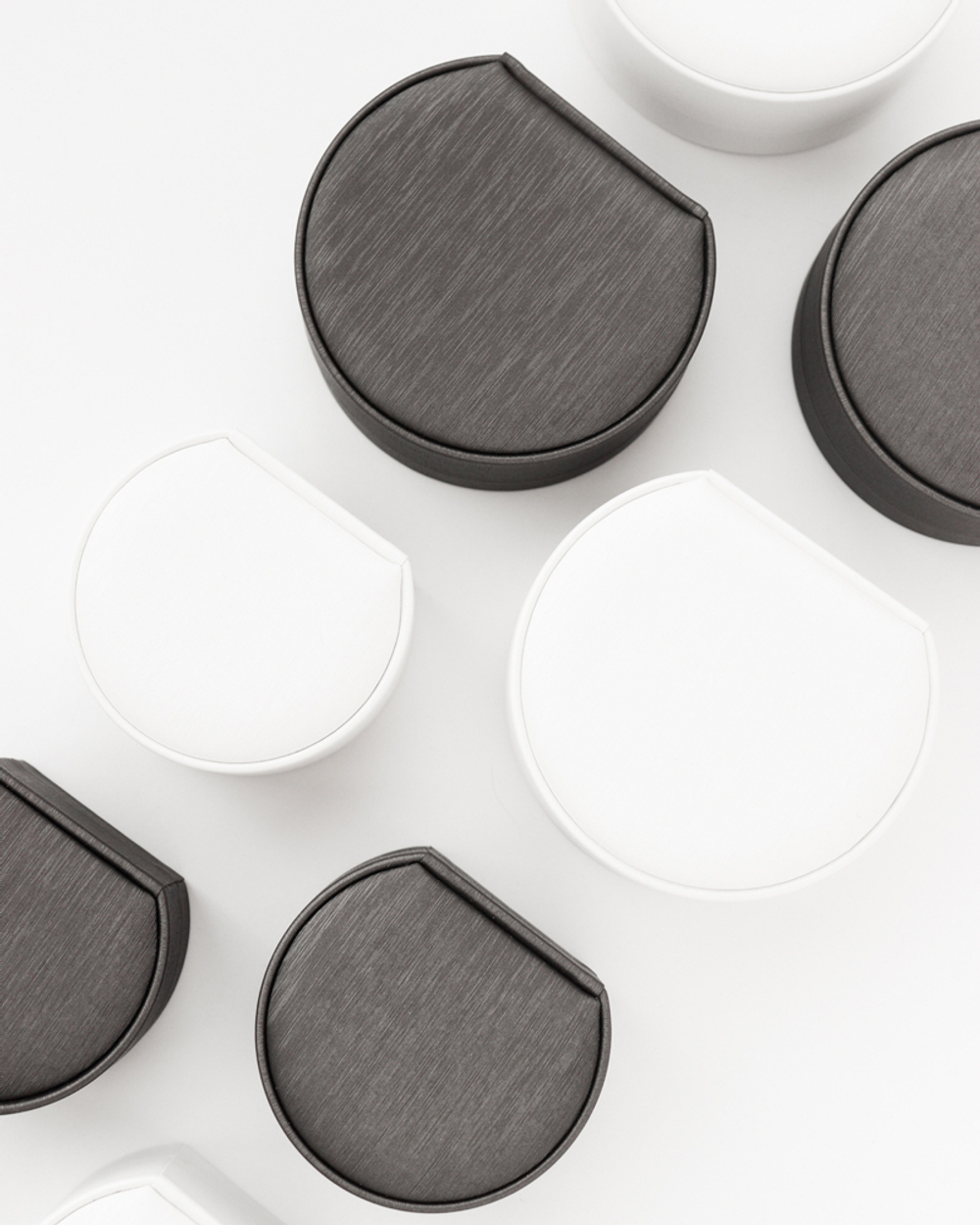 Футляр «Донна» с внутренней отделкой из искусственной замши