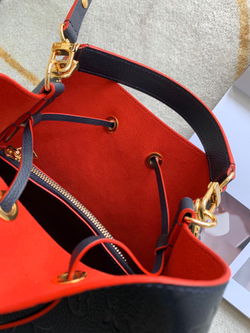 Louis Vuitton NeoNoe MM