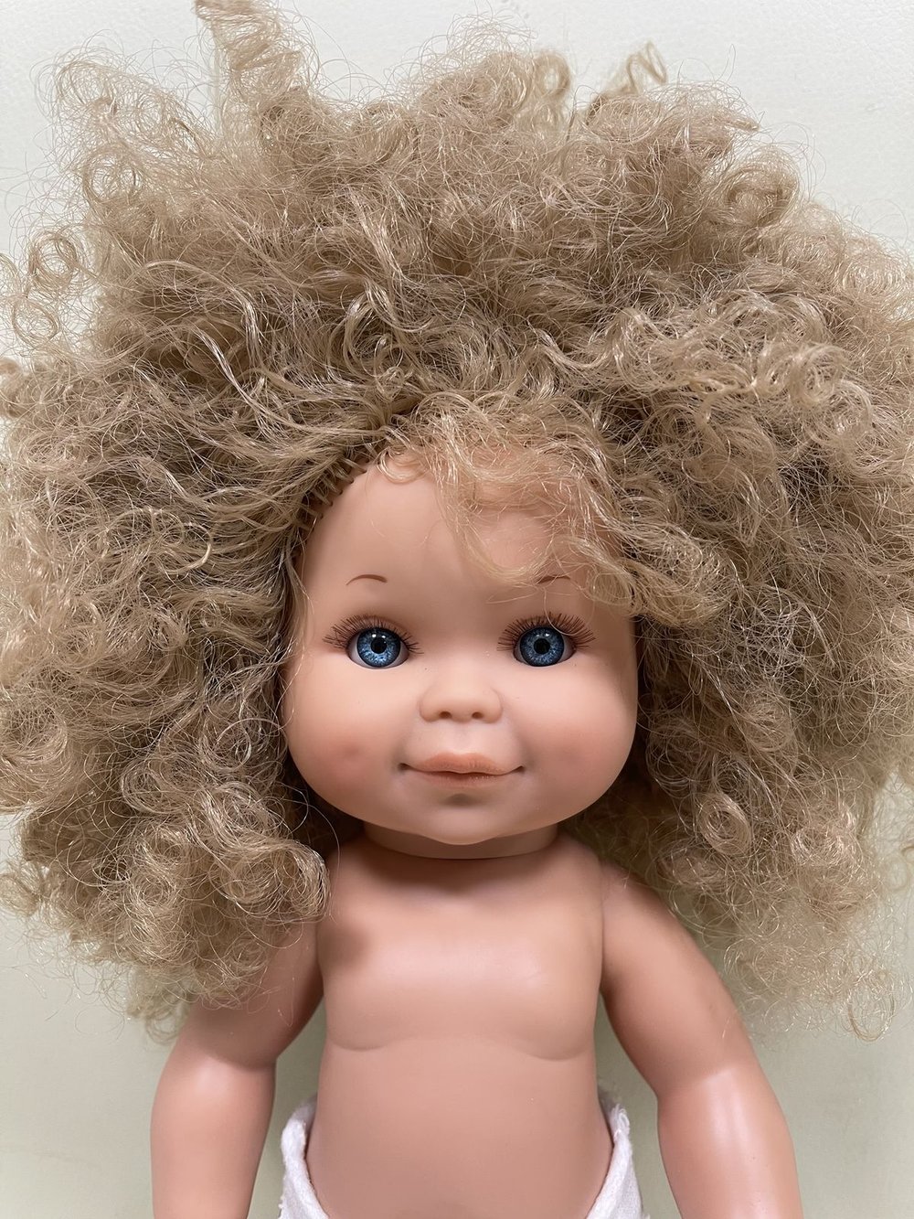 Уценка Кукла для девочки виниловая 30см Бэтти без одежды (XZ1)