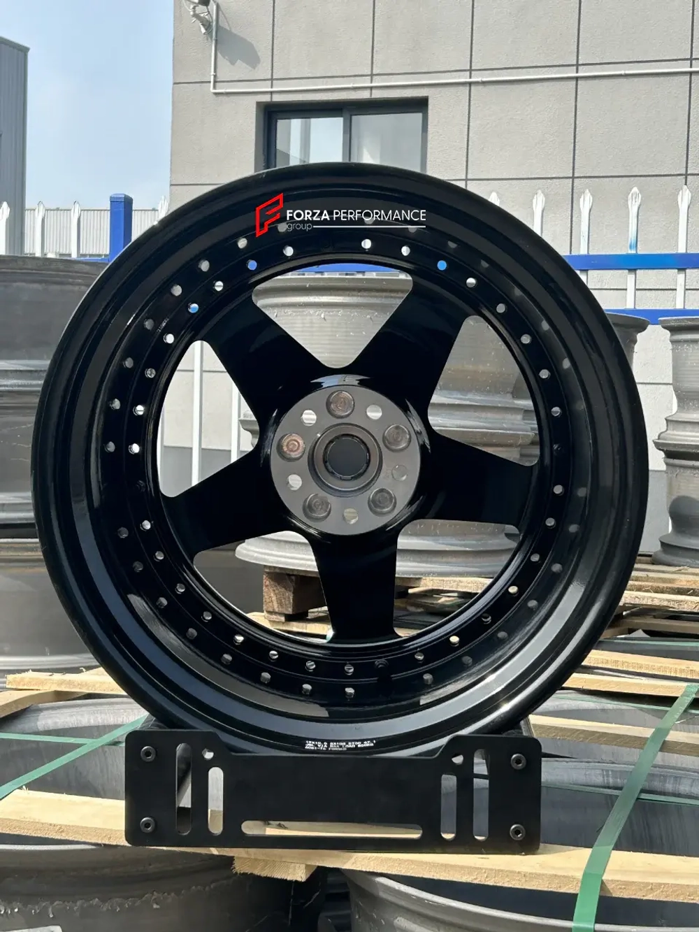 КОВАНЫЕ ДИСКИ ДЛЯ FERRARI 575M MARANELLO 2002 ФЕРРАРИ