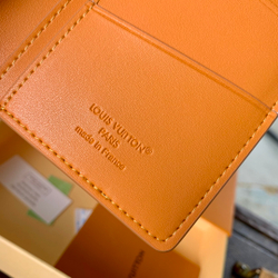 Louis Vuitton Brazza Wallet