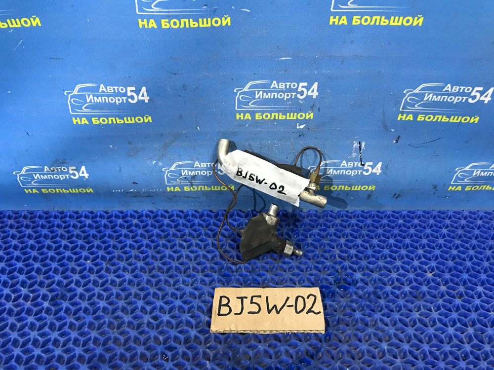 Клапан кондиционера MAZDA FAMILIA 2001