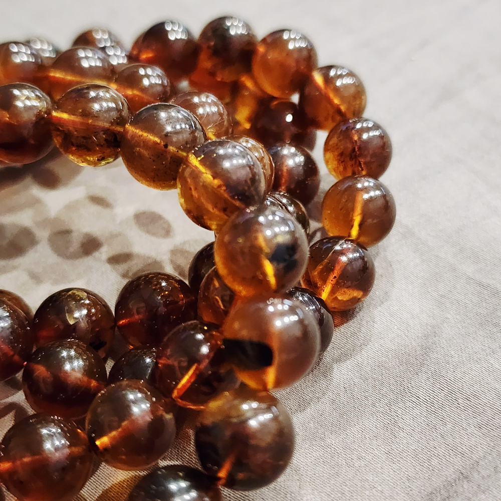 Янтарь натуральный, крупный шар, 10.2 - 10.5мм, штучно