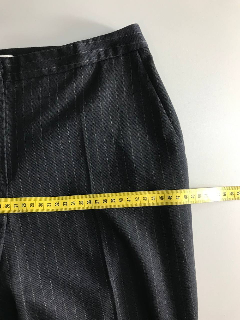 Брюки Calista лаконичные, визуально на 46 размер