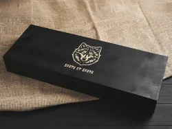 Кованый топор "Брату от брата", гравировка "Волк", рукоять черный мореный ясень