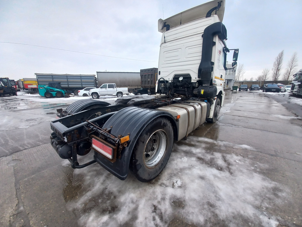 КамАЗ М1840 4x2 Седельный тягач 5490-S5 (Дизельный, 12,0 л, 401 л.с., МТ)