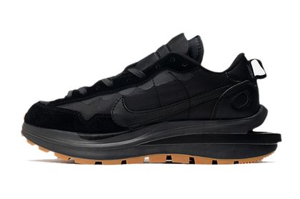 NIKE×Sacai VaporWaffle Sacai x Nike VaporWaffle 'Black/White' купить со скидкой в