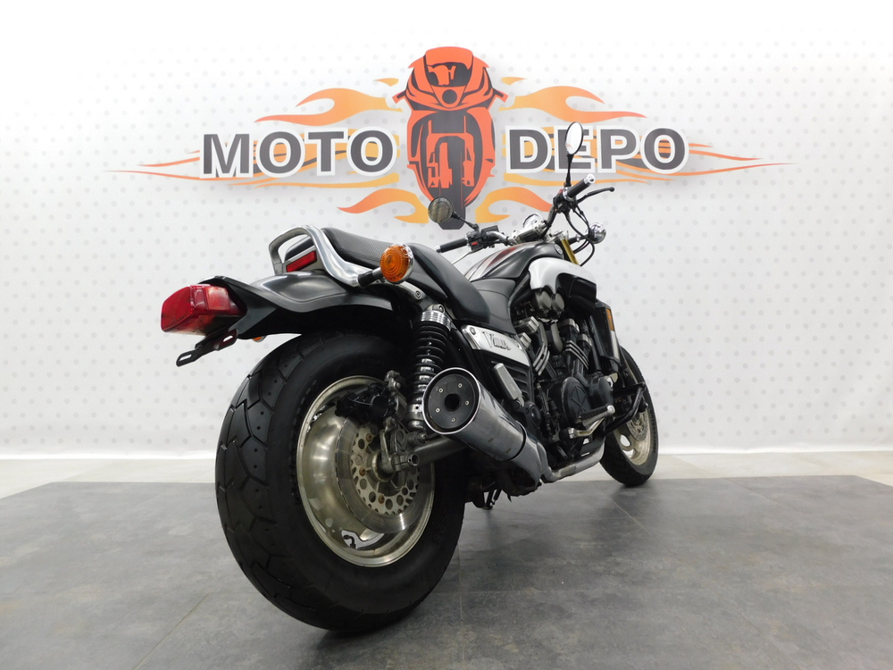 Yamaha V-Max 1200 038134