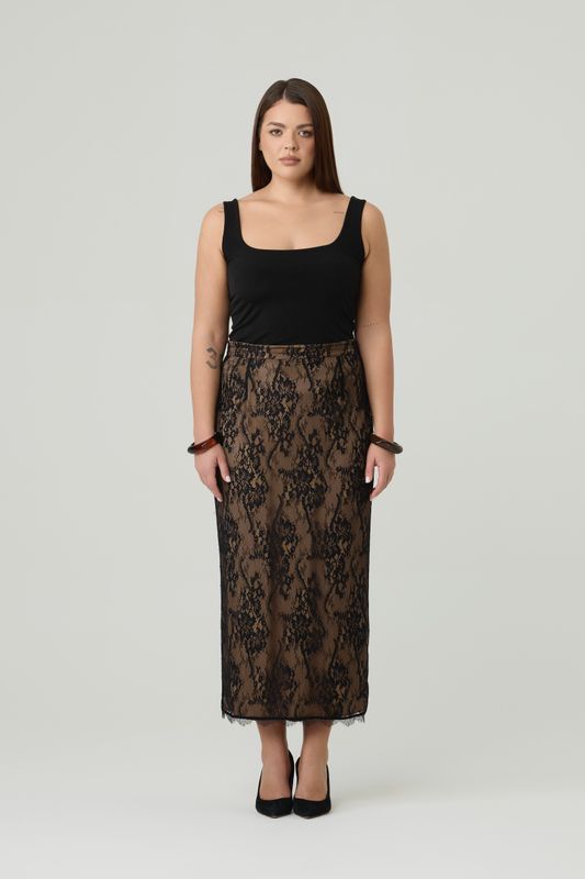 Майка с вырезом каре, черный