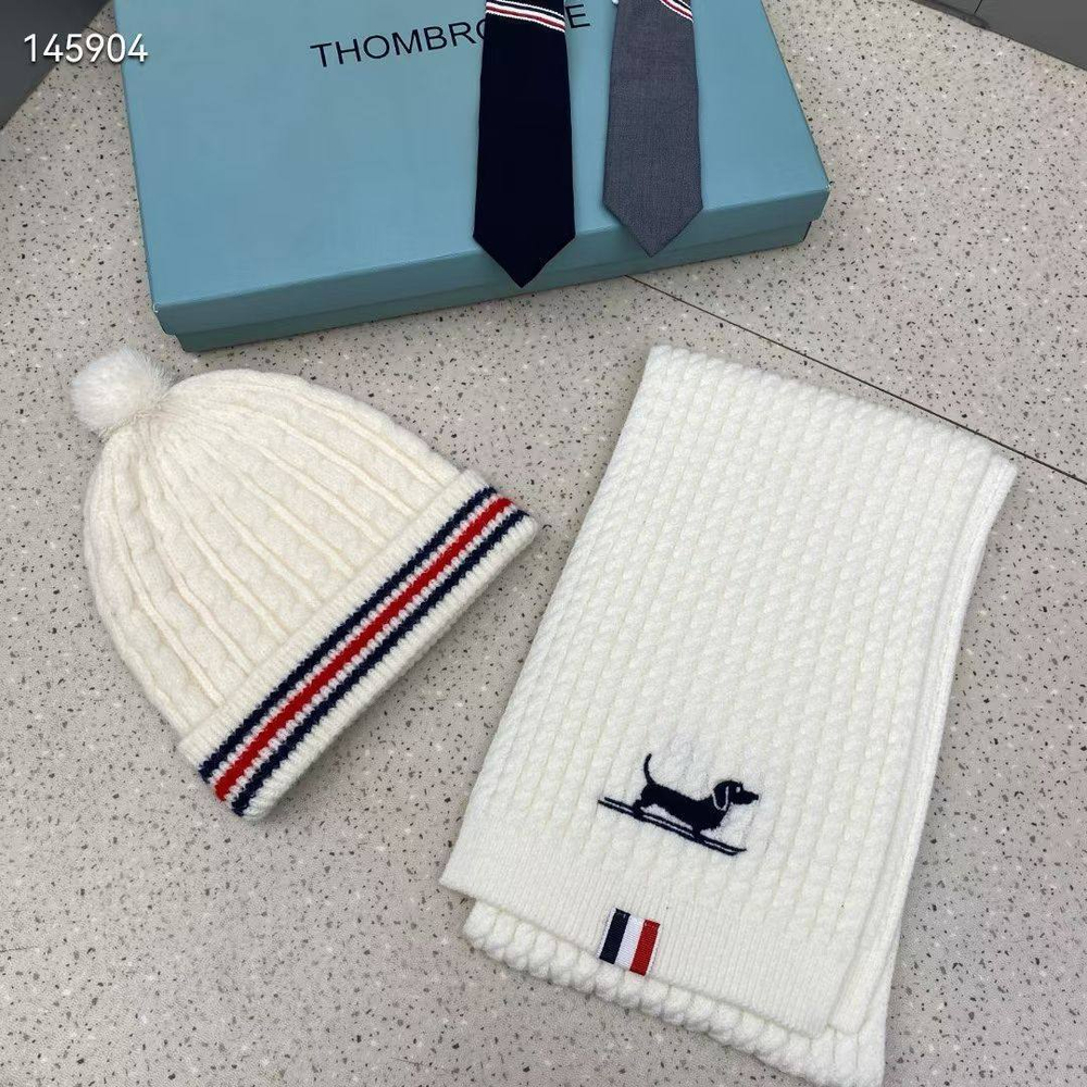 Комплект Thom Browne (шапка + шарф)