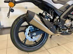 QJMOTOR SRK 125 S (White)