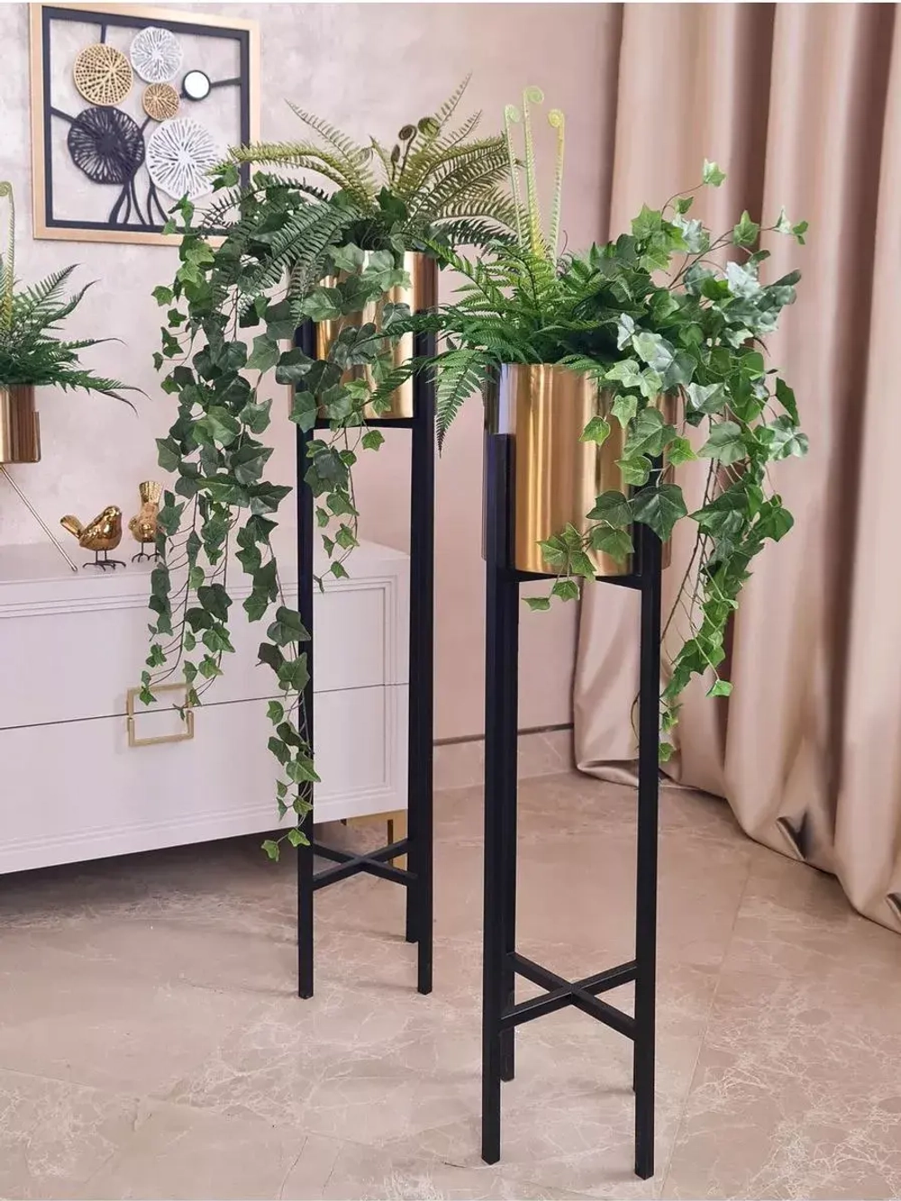 Кашпо металлическое на подставке 77 см