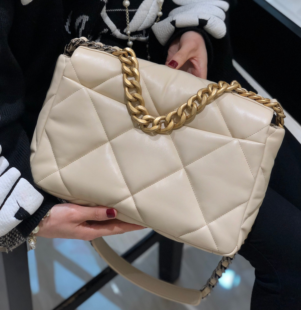 Chane1 19 Bag 30 cm