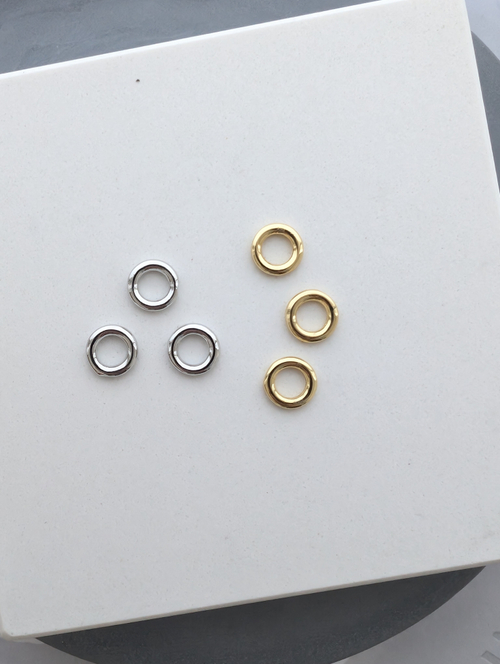 Кольца спаянные 9*1.7мм, 1шт