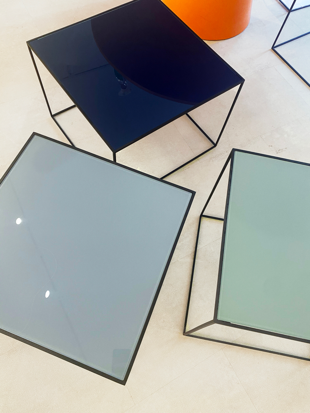 Стол журнальный Синий