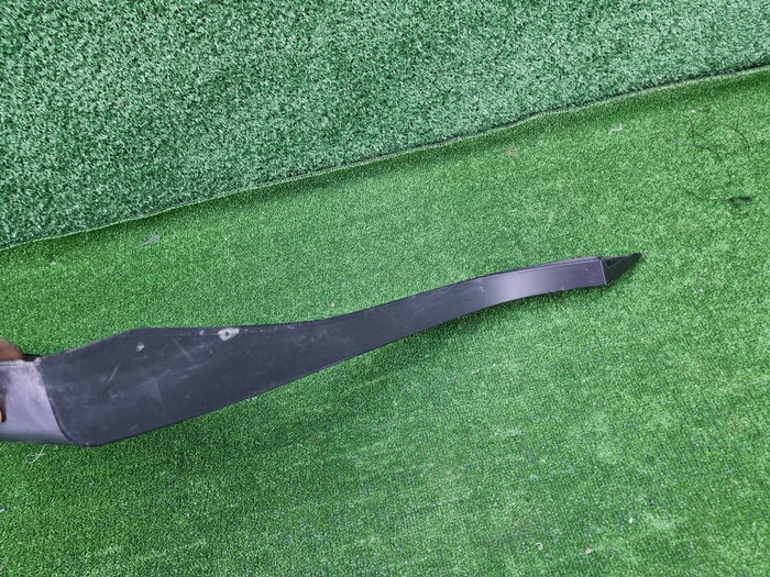 Накладка двери задняя RH Hyundai Tucson 4 (20-нв)