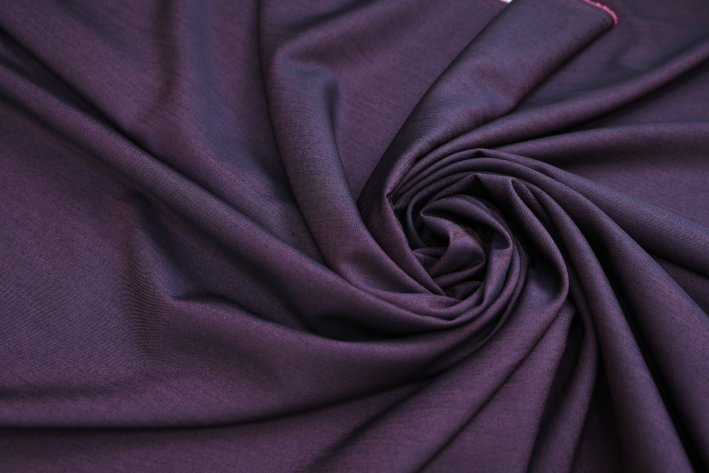 Вискоза костюмная фиолетовая