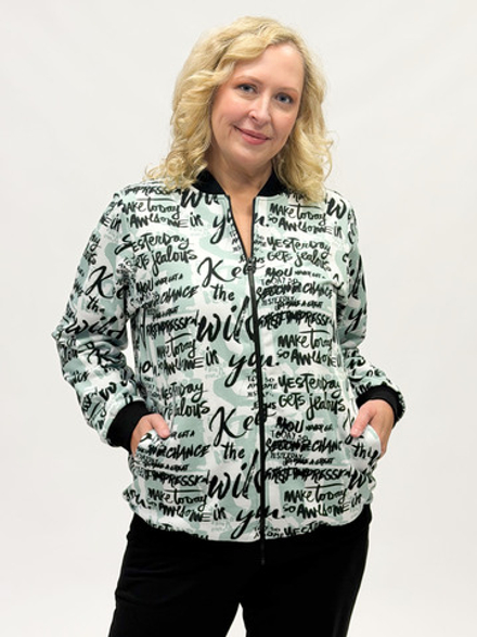 Толстовка женская трикотажная Fleur de Vie