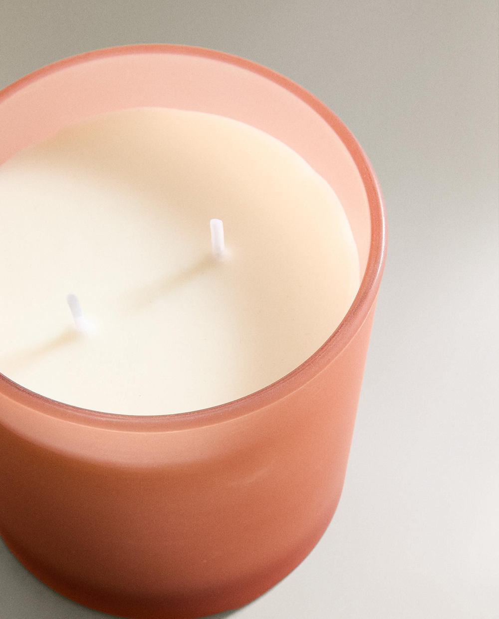 Zara Home - Ароматическая свеча poppy fields, 350 г