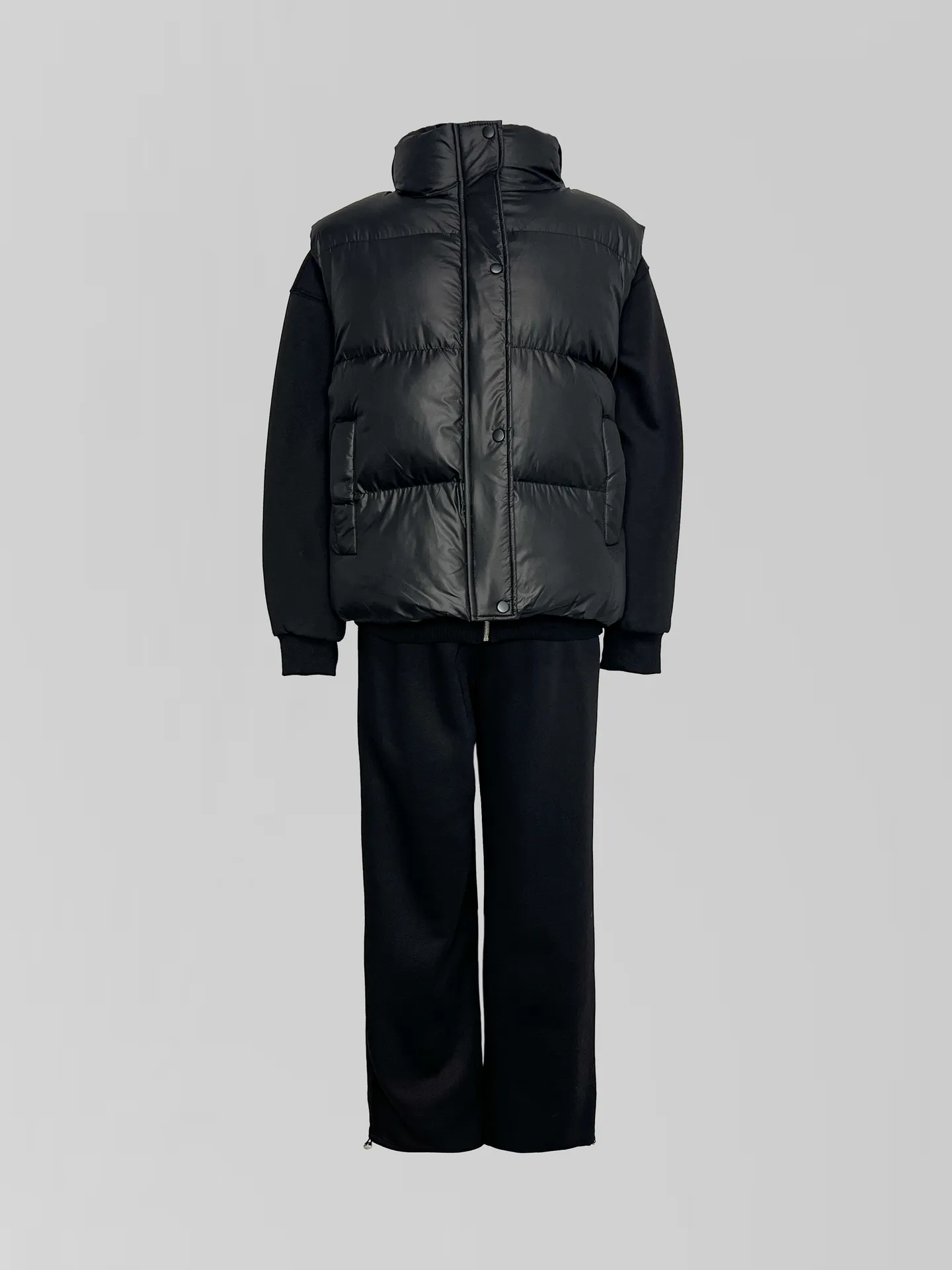 Спортивный костюм-тройка 23367 из зип-кофты, прямых штанов на кулиске и жилета