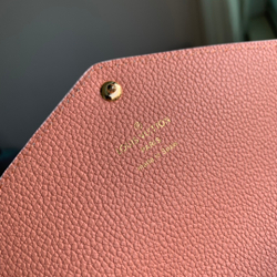 Louis Vuitton Sarah Wallet