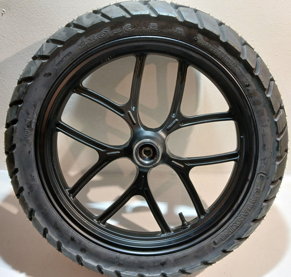 Колесо переднее в сборе 110/80-17 под ось Ф15мм Motoland ENDURO GS 250