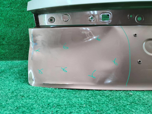 Крышка багажника Hongqi H9 (2020-н.в.)