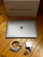 Apple MacBook Air M1 2020, Б/У