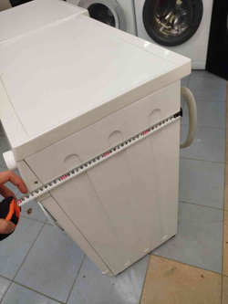 Стиральная машина Bosch WFCX2460OE б/у фронтальная 4.5 кг до 1200 об/мин