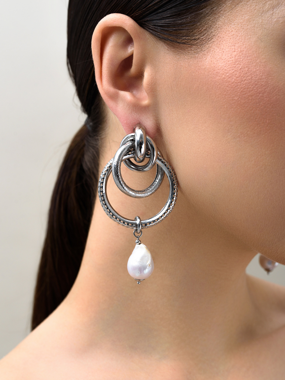 Серьги "Triple pearl ring" Silver