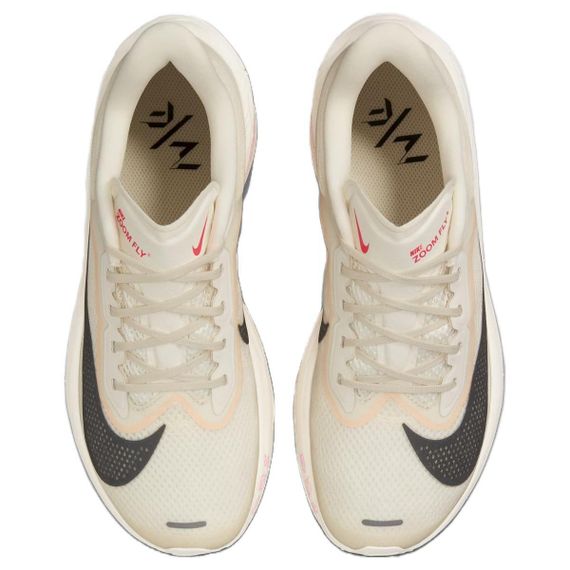 NIKE Zoom Fly 6 Беговые кроссовки Низкие Бежевые/черные Женские