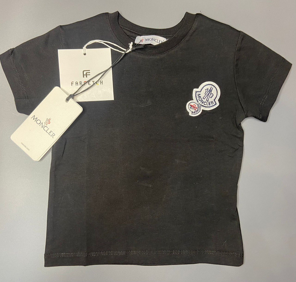 Футболка Moncler