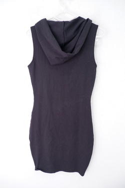 Платье FB Sister без рукавов 42 размер