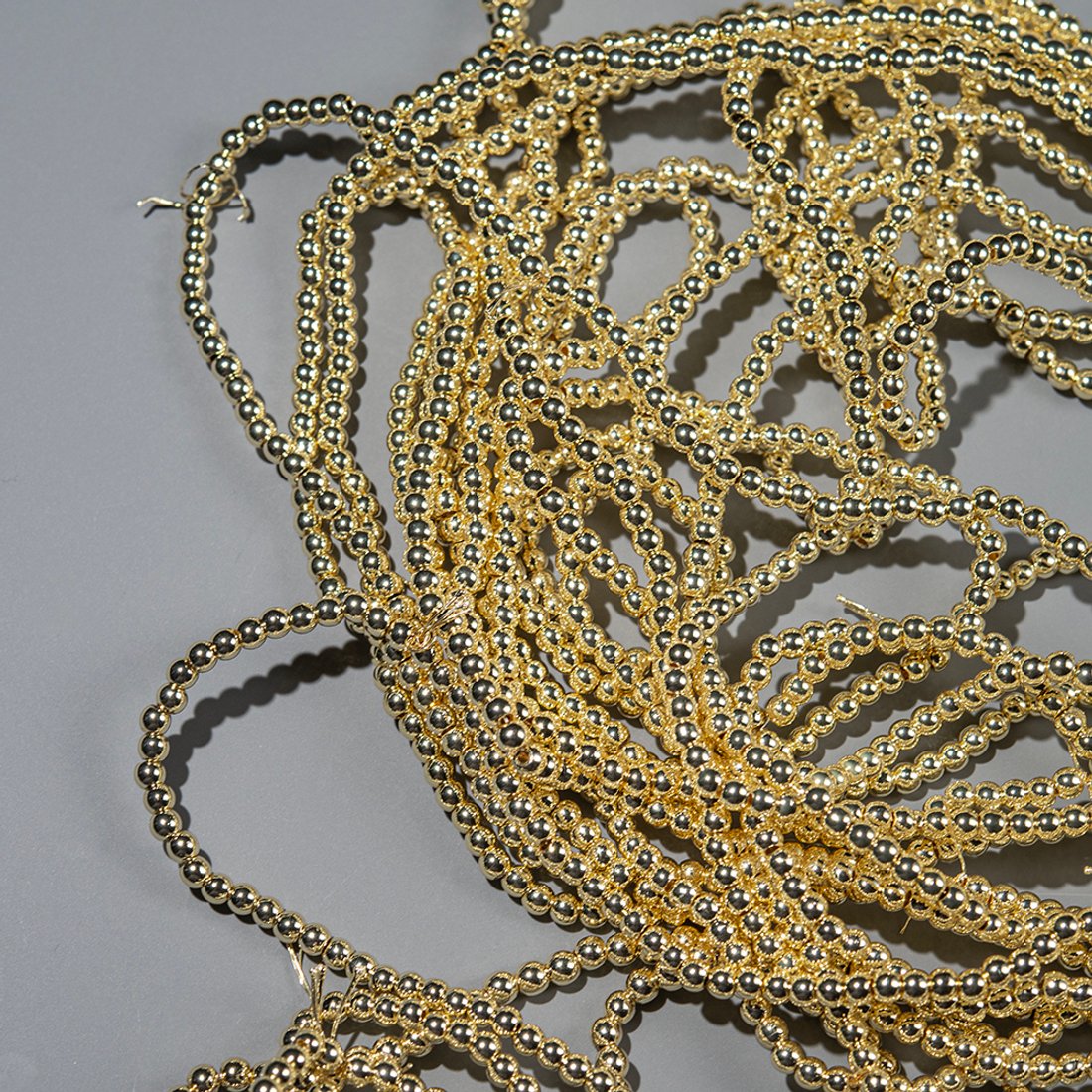 Гематин (гематит), оттенок "Светлое золото", шар (разделитель) 4,1мм