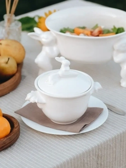 Бульонница с блюдцем и кроликом на крышке 425 мл