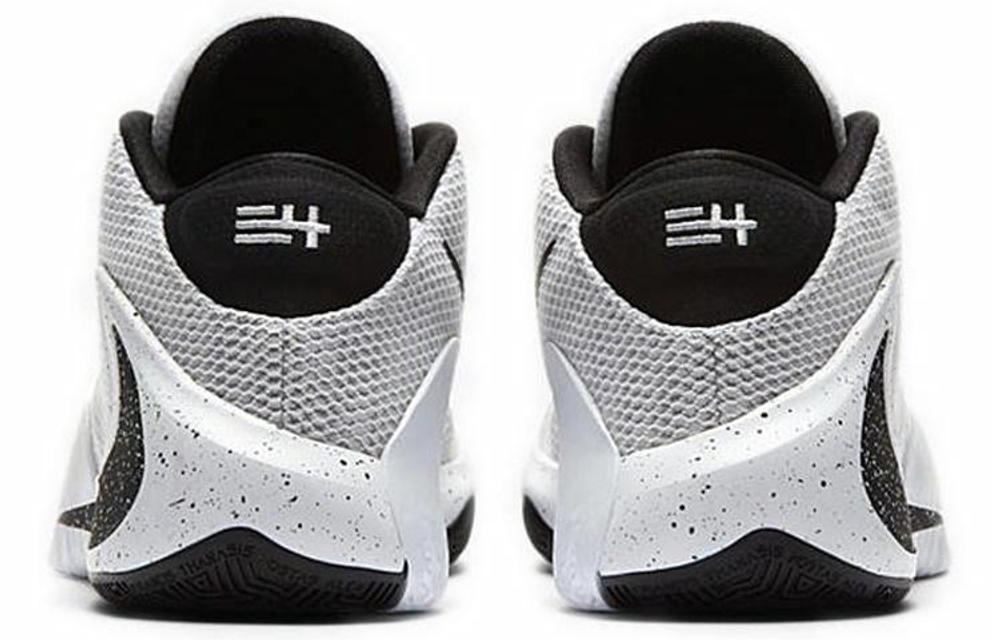 Кроссовки Nike Freak 1