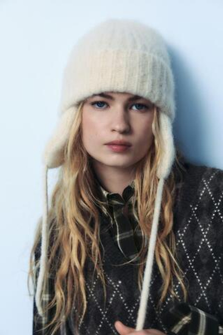 ZARA ШАПКА БИНИ ИЗ АЛЬПАКИ, С УШКАМИ, ЭКРЮ