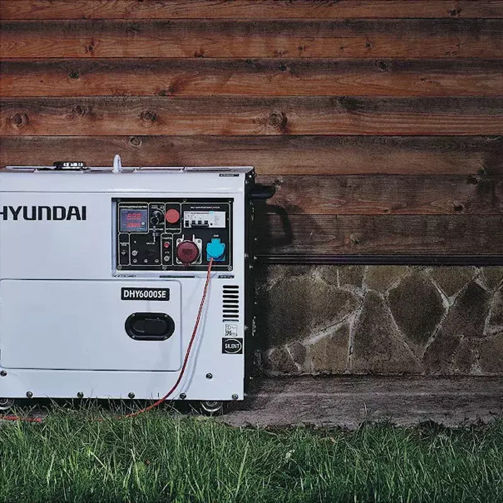 Дизельный генератор HYUNDAI DHY 6000SE-3