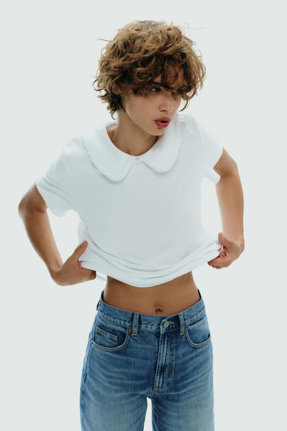 ZARA ФУТБОЛКА С КРУГЛЫМ ВОРОТНИКОМ, БЕЛЫЙ