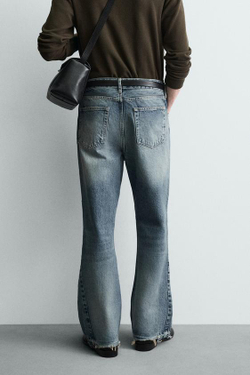 ZARA РАСКЛЕШЕННЫЕ ДЖИНСЫ С РАЗРЕЗАМИ, ВЫЦВЕТШИЙ СИНИЙ