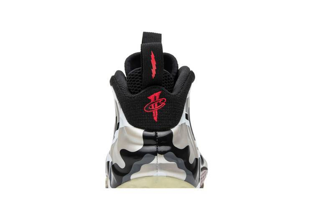 Nike Foamposite One Fighter Jet