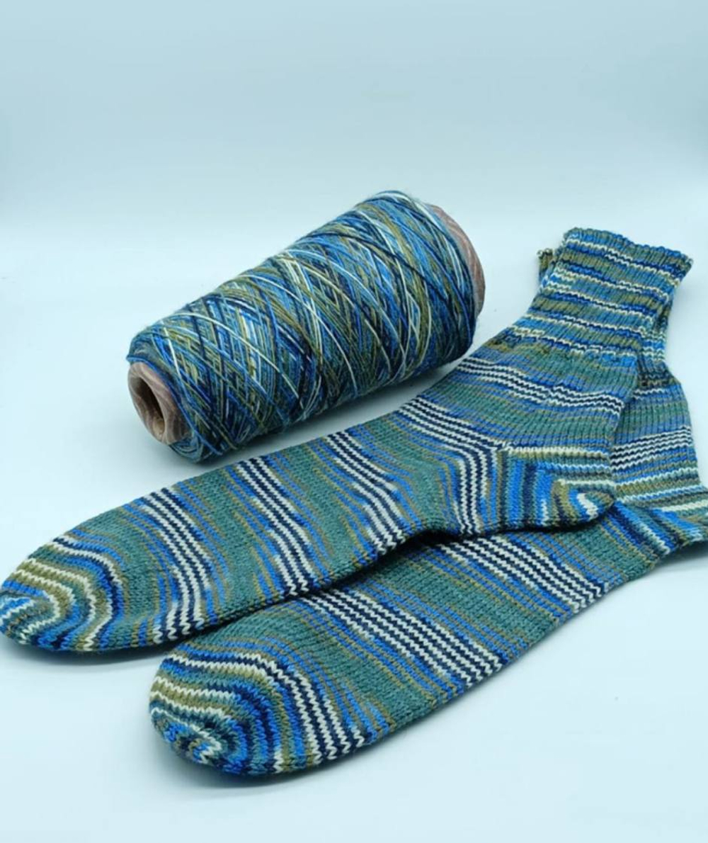 Caliza - Italy Stock- 75% шерсть, 25% п/а; 420м/100гр., мультиколор синий, MP