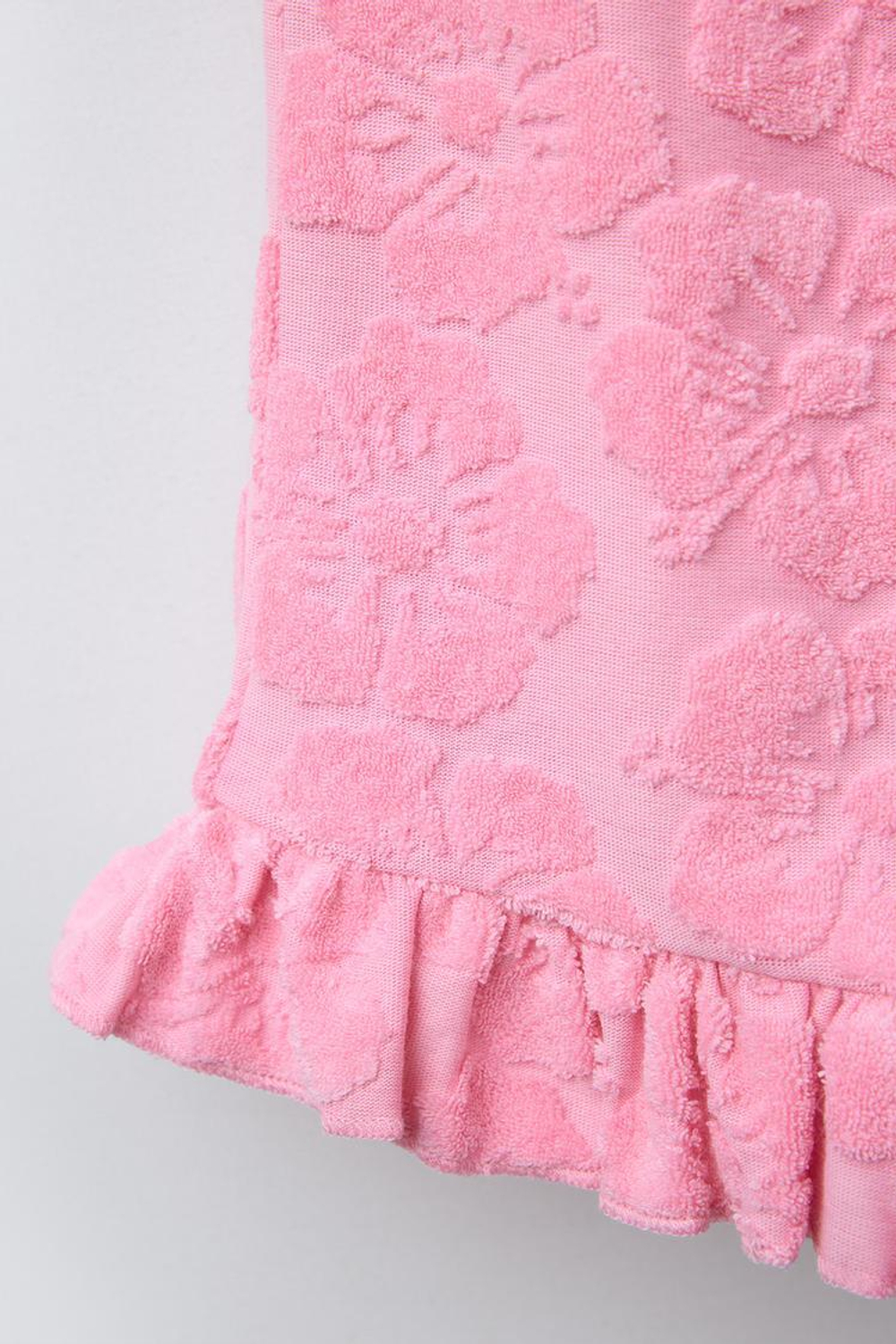 ZARA КОМБИНЕЗОН ИЗ МАХРОВОЙ ТКАНИ С ЦВЕТОЧНЫМ УЗОРОМ, МЯГКИЙ РОЗОВЫЙ