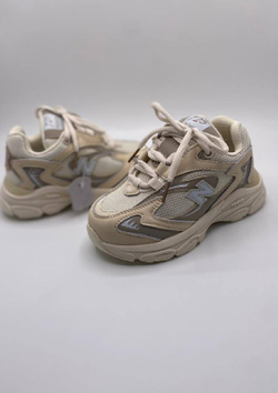 Детские кожаные кроссовки New Balance 725