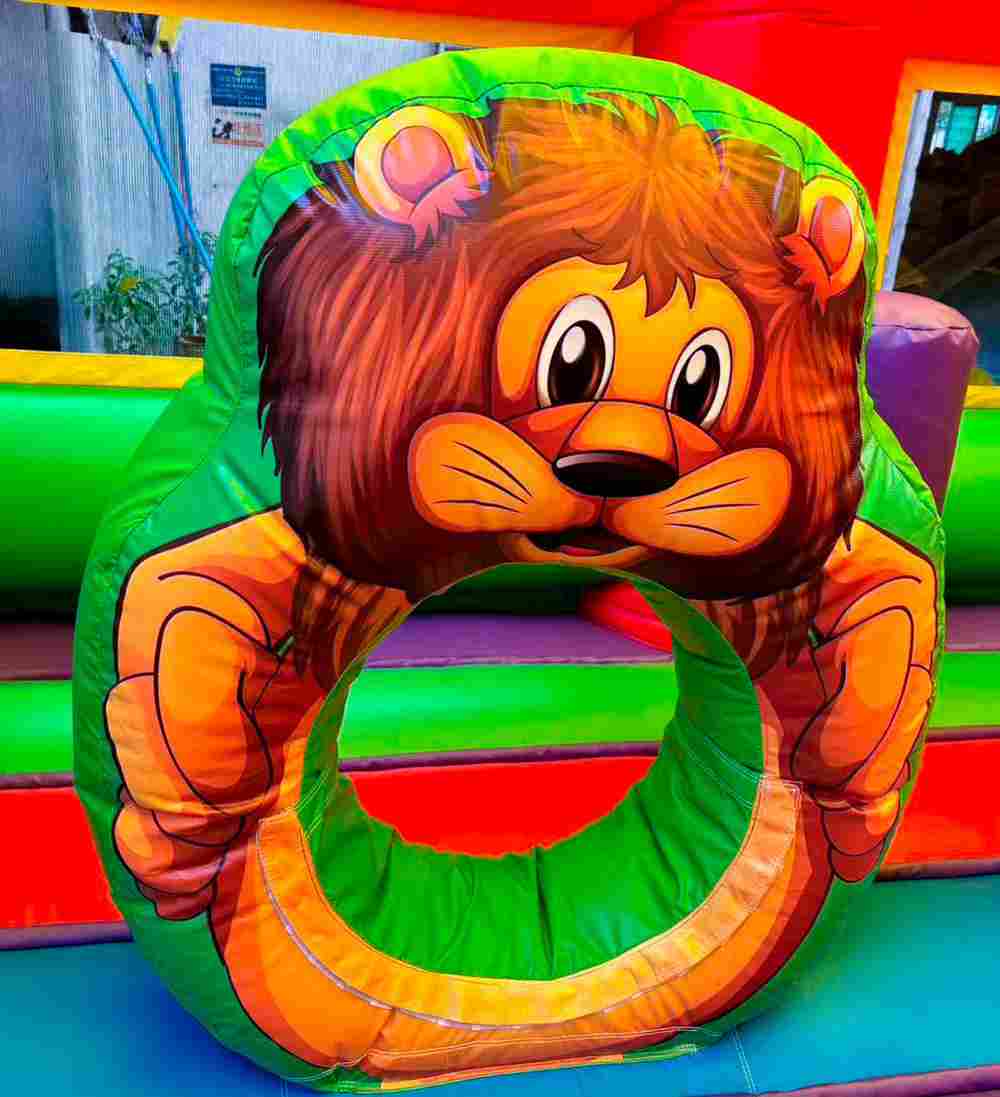 Коммерческий надувной батут «Страна Сафария 2» 10*6*6 м