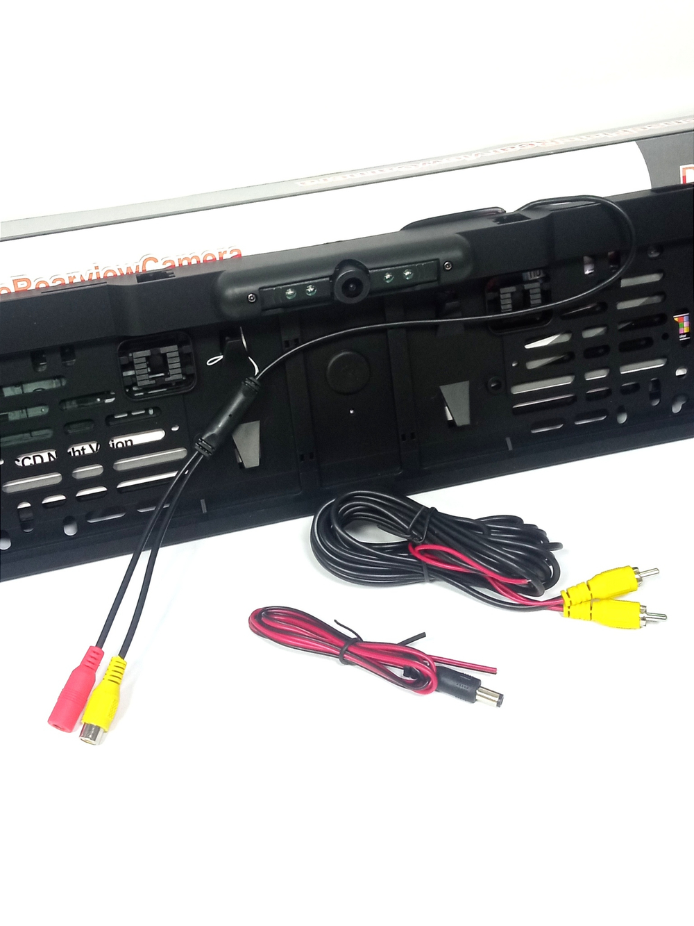 Автомобильная камера заднего вида в рамке Bos-Mini DK-E06