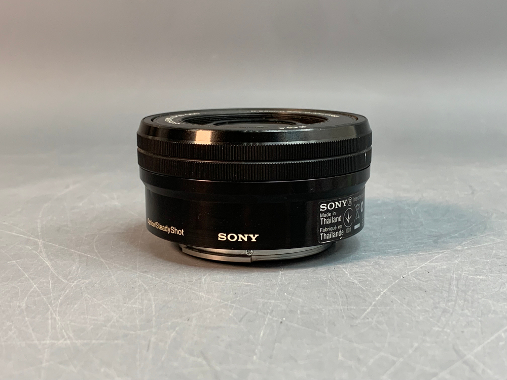 Sony NEX-6 kit 16-50mm 48.490 кадров, иногда заедает зум