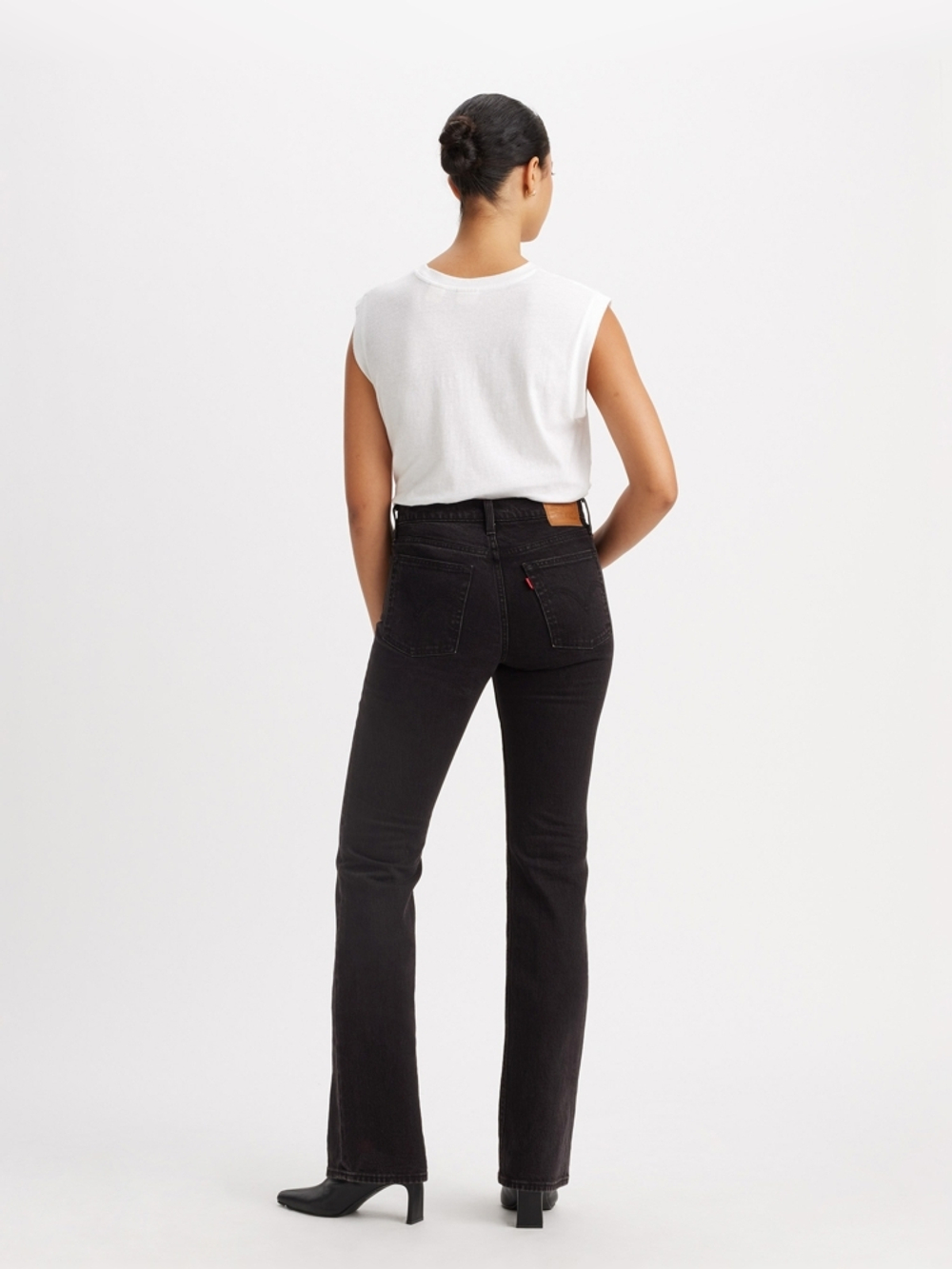 Женские джинсы с завышенной талией Levi's Wedgie Bootcut A8710-0000