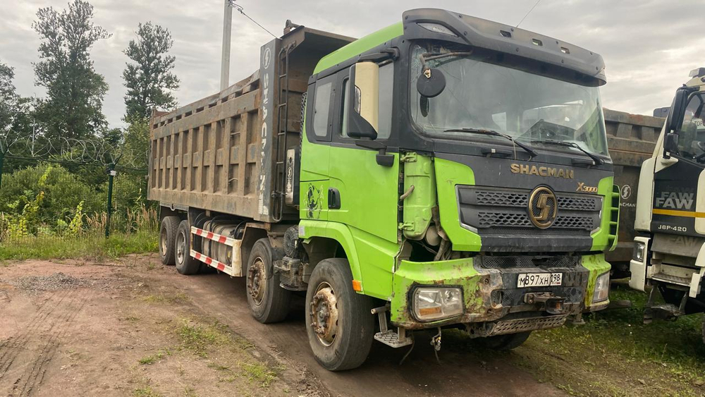 Shacman (Shaanxi) SX* 8x4 Самосвал SX33186T366T (Газ, 11,6 л, 375 л.с., МТ)