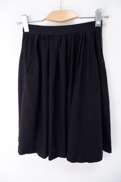 Юбка лаконичная 44 размер